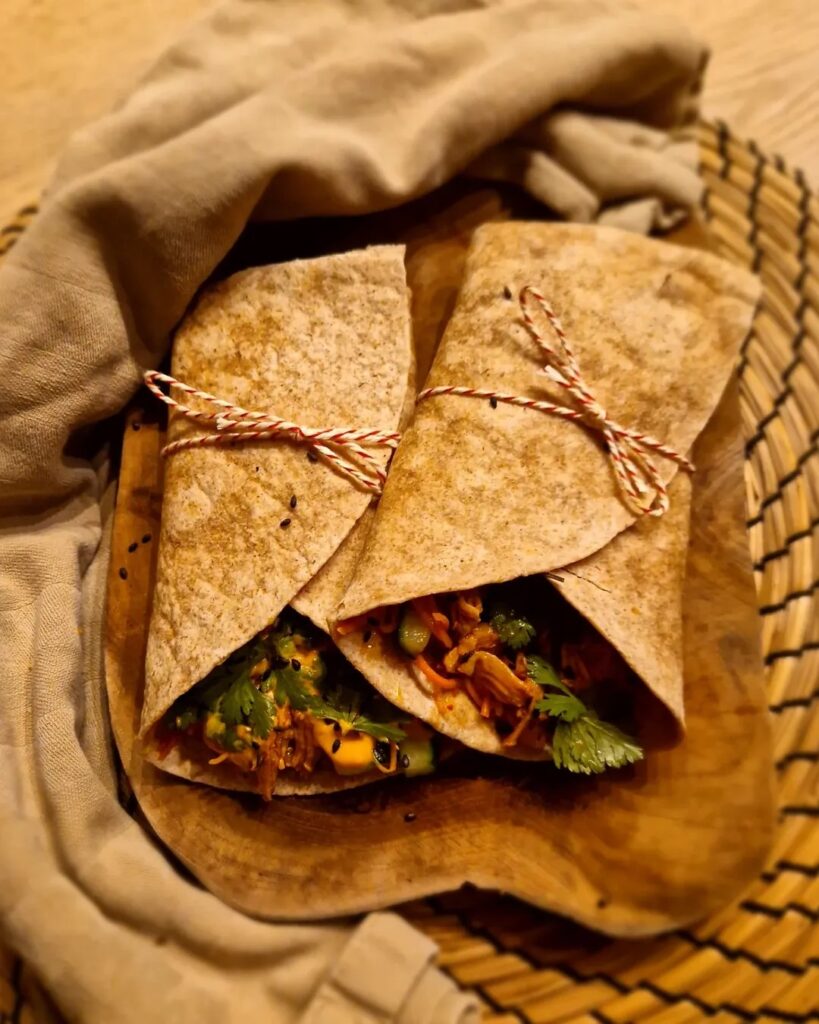 Banh mi wraps met pulled chicken