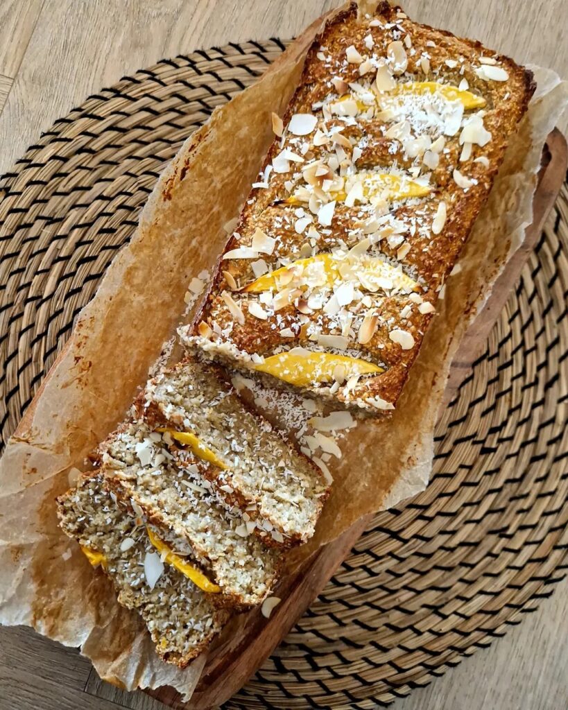 Mango kokos bananenbrood met amandel